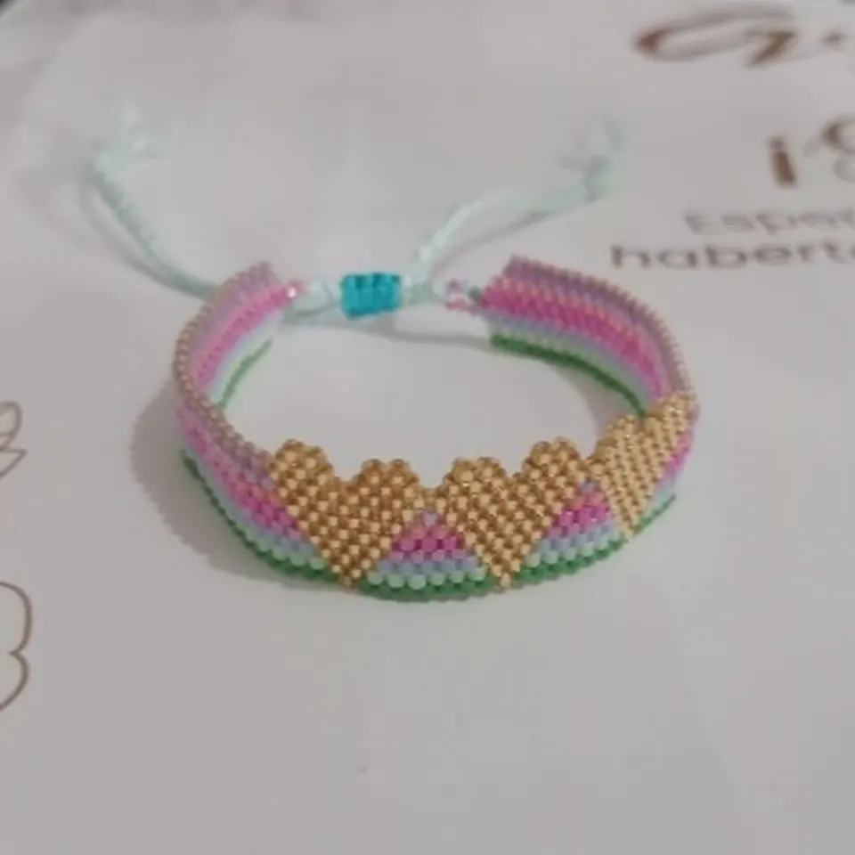 Pulsera corazón líneas peyote en miyuki