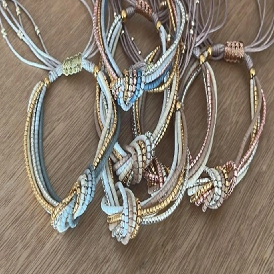 Pulsera tiras nudo peyote en miyuki